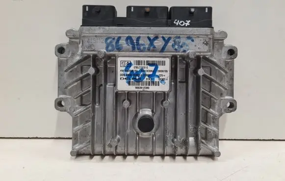 Peugeot 407 Engine control unit/module 9663548180 9663612380 28096795