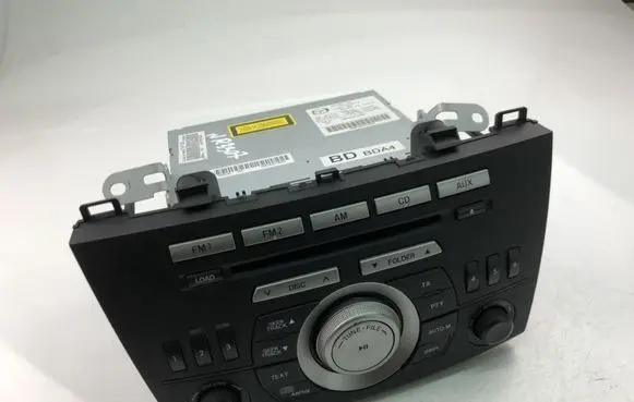 Mazda 3 II Radio/CD/DVD/GPS head unit BDA466AR0A