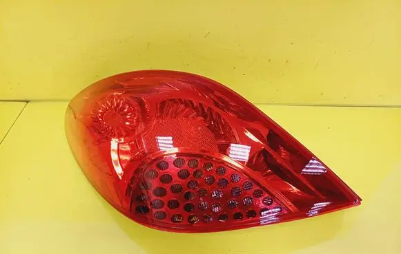 Peugeot 207 Rear/tail lights
