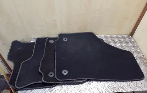 Seat Altea XL Car floor mat set 5P2864435