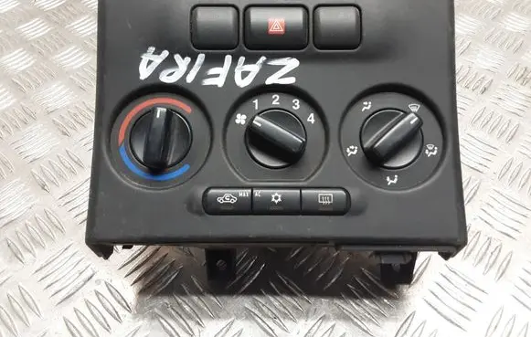 Opel Zafira A Climate control unit 90673