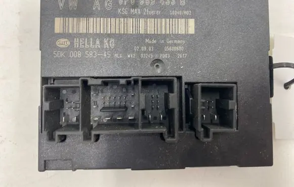 Audi A3 S3 8P Comfort/convenience module 8P0959433B
