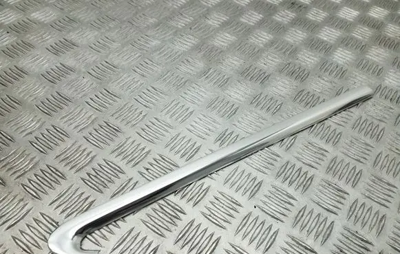 Audi A6 S6 C7 4G Rear side glass trim 4G5853345