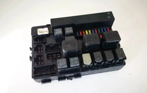 Nissan Murano Z50 Fuse box set 284b7ca000