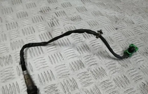 Citroen DS3 Lambda probe sensor 9665104080 0258010081 9665100080