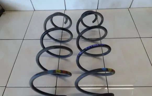 Opel Grandland X Rear coil spring