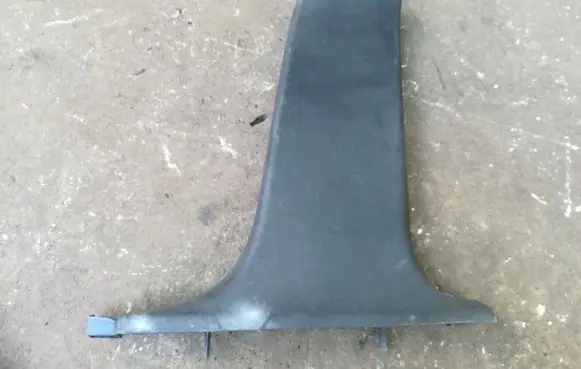 Audi A4 S4 B6 8E 8H (B) pillar trim (bottom)