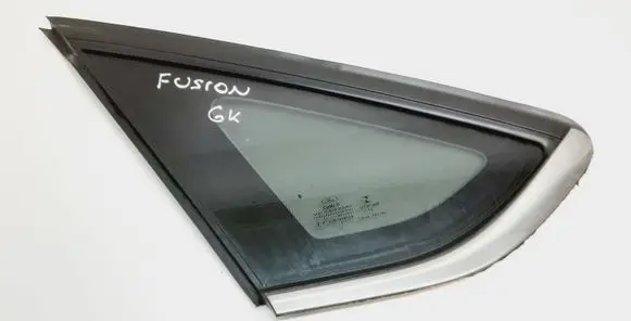 Ford Fusion II Rear side window DS73F29701A