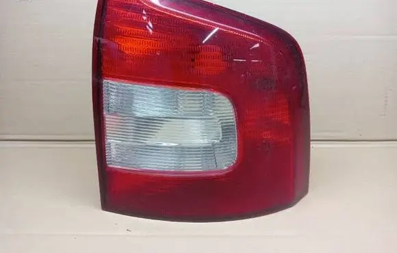 Skoda Octavia Mk2 (1Z) Rear/tail lights 1Z9945096A