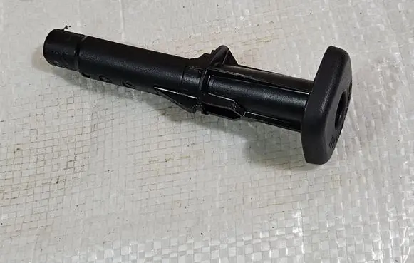 Mercedes-Benz GL X164 Seat trim A1649700841