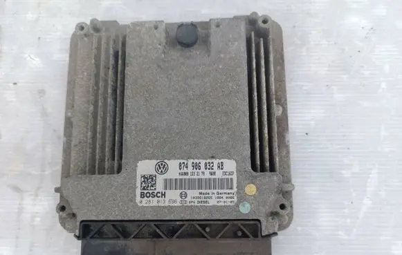 Volkswagen Crafter Engine control unit/module 074906032AB