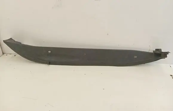 Porsche Macan (95B) Fender end trim 95B854777B