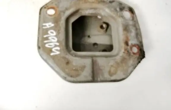 Honda Civic Front bumper mounting bracket 