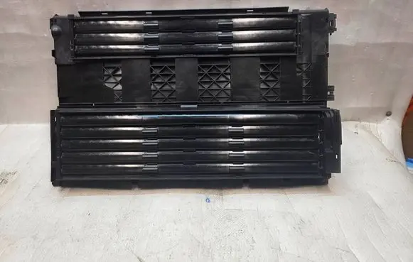 Vauxhall Astra L Radiator trim 9855653580 25283P60672 1202504782