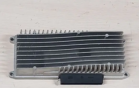 Audi Q5 SQ5 Sound amplifier 8R0035223F