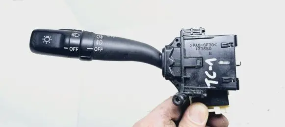 Toyota Corolla Verso AR10 Indicator stalk 173650