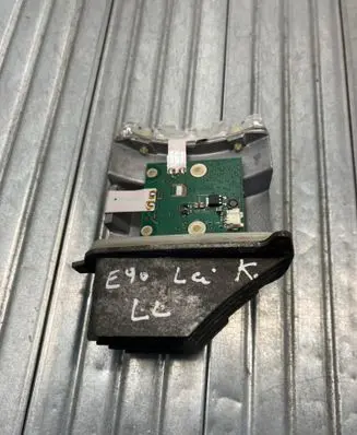BMW 3 E90 E91 Front fender indicator light 412662