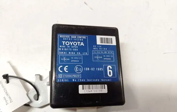 Toyota Prius (XW20) Door control unit/module 8974147100 61B173000 10R021685