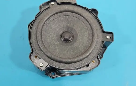Maserati Quattroporte Front door speaker 670034708 IMPRK1533146