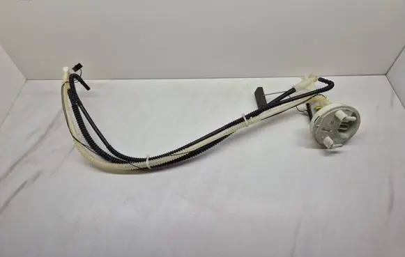 Mercedes-Benz C W203 Fuel level sensor A2034705494