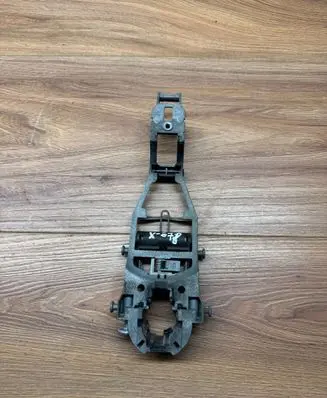 Volkswagen Jetta V Front door exterior handle 1K0837886A