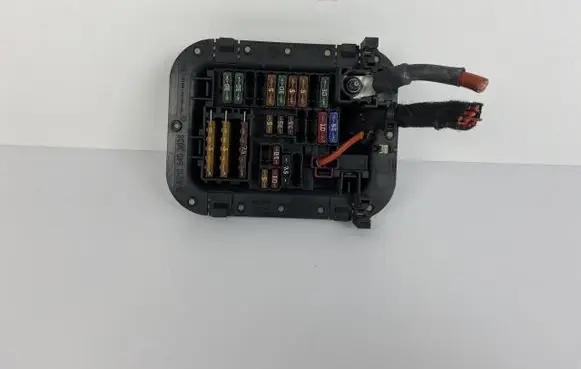 Mercedes-Benz E W213 Fuse box set A2135403038