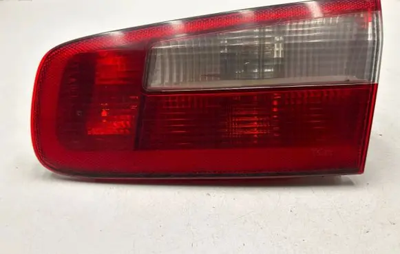Renault Laguna II Rear/tail lights 8200002476
