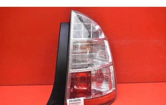 Toyota Prius (XW30) Rear/tail lights 47-14R