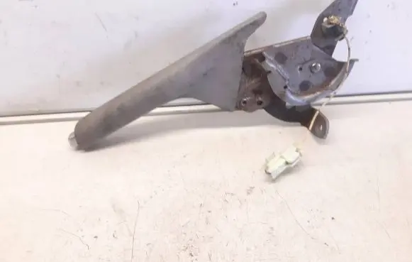 Mazda Premacy Handbrake/parking brake lever assembly