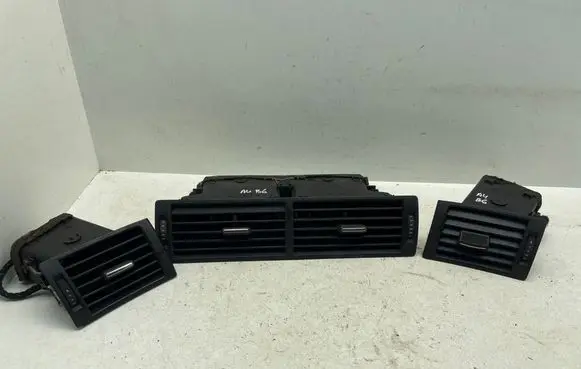 Audi A4 S4 B6 8E 8H Dashboard side air vent grill/cover trim 438301 438401