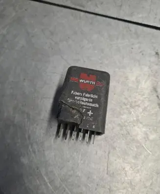 Mercedes-Benz C W202 Other relay