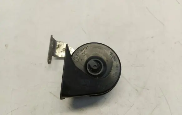 Volvo XC90 Horn signal 32328569