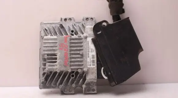 Ford Mondeo MK IV Engine control unit/module 12A650