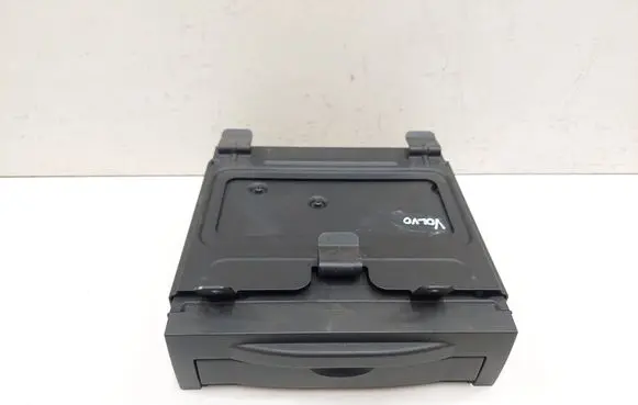 Volvo C30 Navigation unit CD/DVD player 30752407 74190110 31215512
