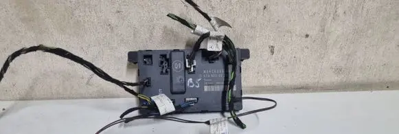 Mercedes-Benz Vito Viano W639 Door control unit/module 6398200026 00006177
