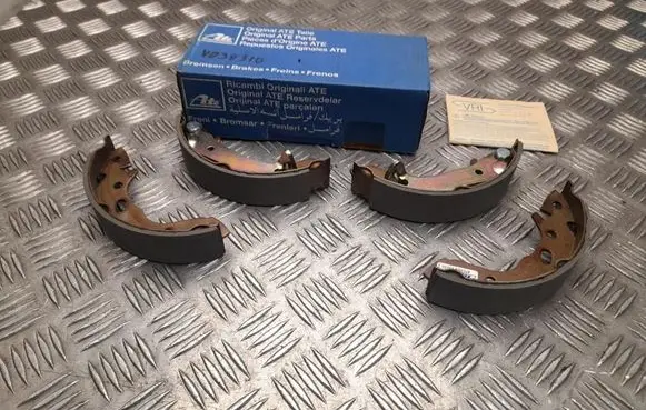 Hyundai Pony Brake pads (rear) 03013703672
