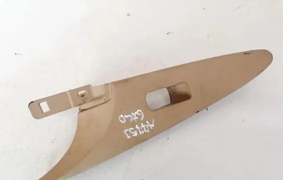 Hyundai Sonata Front door window switch trim 935813S010