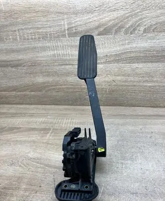 Volvo S80 Accelerator throttle pedal 3524405 9173131 9157552