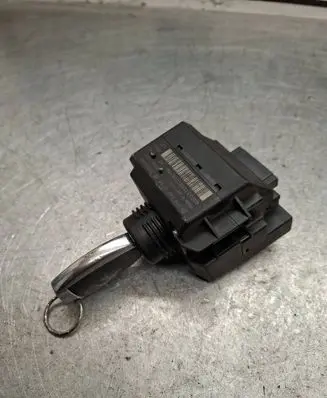 Mercedes-Benz CLK A209 C209 Ignition lock 2095450508 33002404 33002403