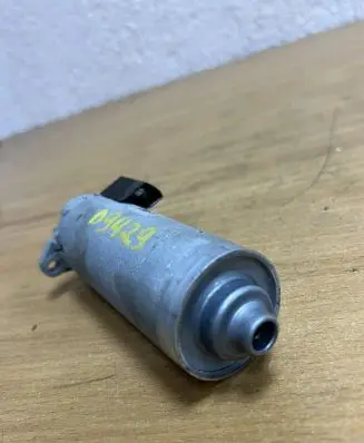 BMW X5 E70 Seat adjustment motor 0130002636 D9429