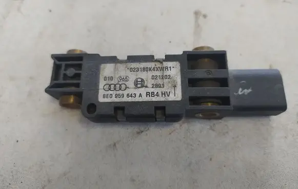 Audi A4 S4 B6 8E 8H Airbag deployment crash/impact sensor 8E0959643A