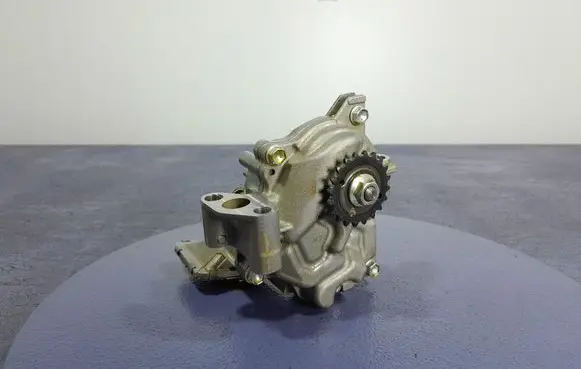 Toyota Corolla E160 E170 Oil pump