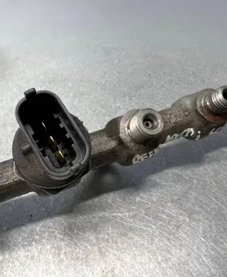 Renault Laguna II Fuel main line pipe 8200620689