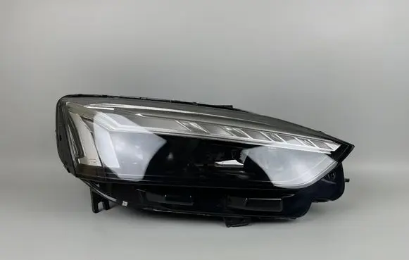 Audi A5 Headlight/headlamp 8W6941040 030112023400