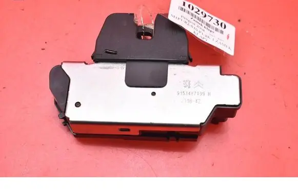 Peugeot 2008 I Tailgate/trunk/boot lock/catch/latch 9151487499