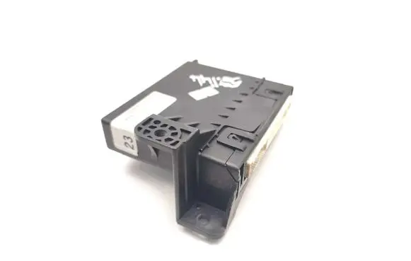 Toyota Avensis T270 Climate control unit 88650-05232 MB177700-8180