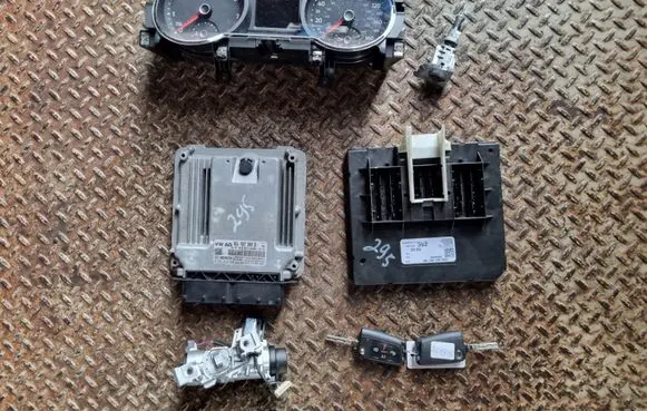 Volkswagen Tiguan Allspace Engine ECU kit and lock set 06L907309B 5Q0937087AR 5NA920850B