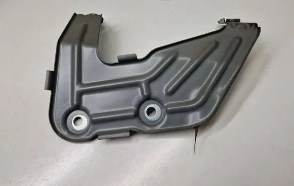 BMW X3 G01 Fender mounting bracket 7424677