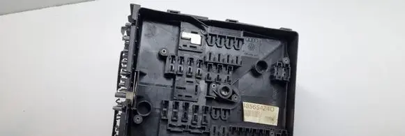 Volkswagen Touran I Fuse module 3C0971249
