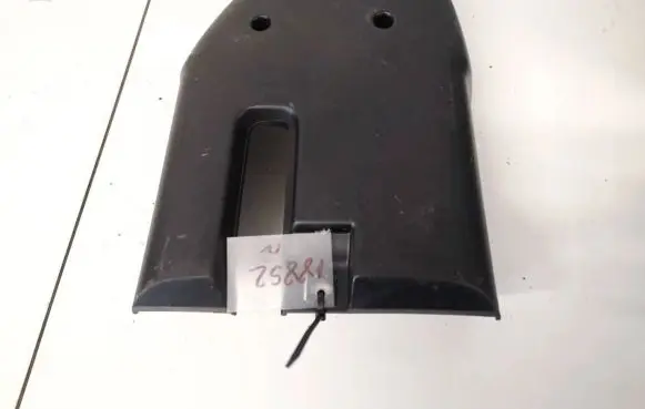 Renault Clio IV Steering wheel column trim 484724749r